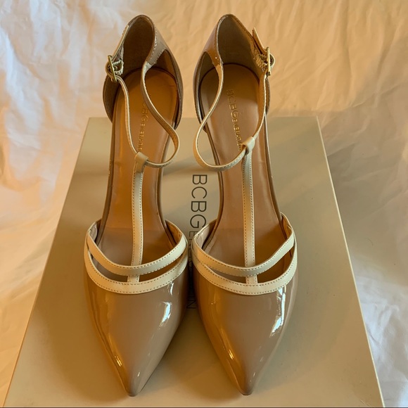EUC BCBGeneration patent t-strap pump - Picture 4 of 5